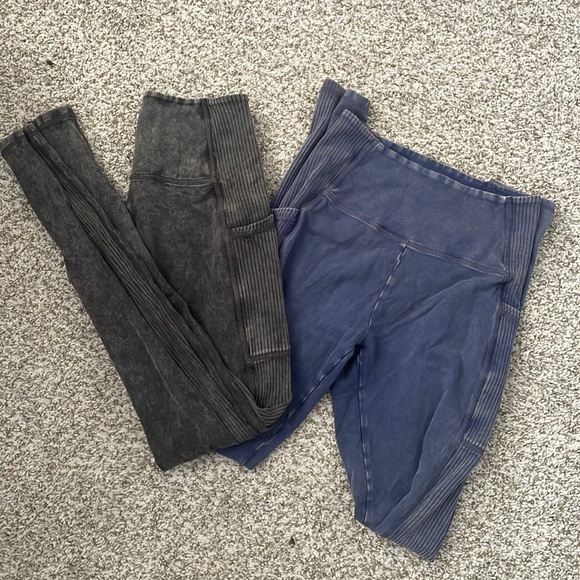aerie Pants - 2 pairs Aerie Offline Leggings